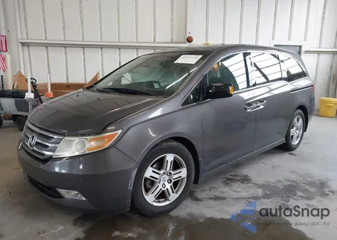 2012 Honda Odyssey Touring/Touring Elite z USA, uszkodzony, nr VIN 5FNRL5H96CB116713